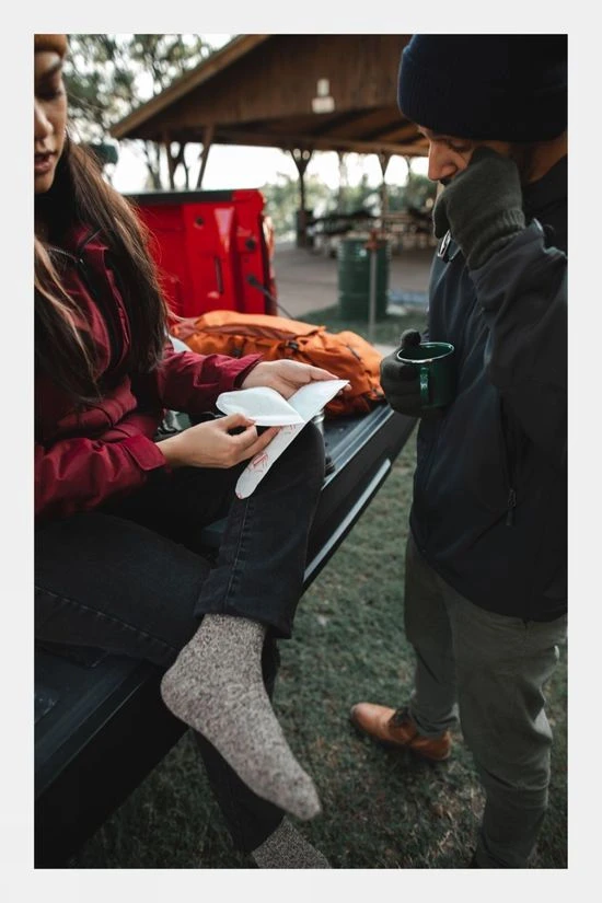 Thaw Disposable Foot Warmers (Pair) - Image 4